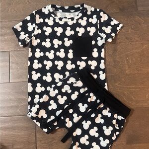 George Hats Disney Mickey Mouse Black and White Bamboo Set